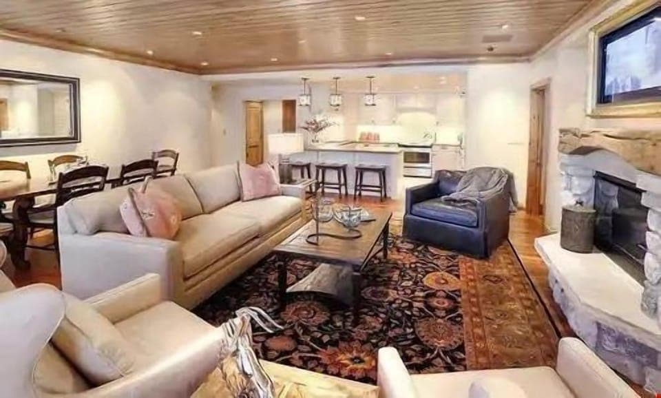 Retreat back to this spacious living room after a day on the slopes.