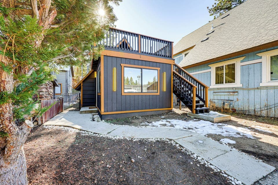 Big Bear Vacation Rental | 2BR | 1BA | 900 Sq Ft | 2 Steps Required