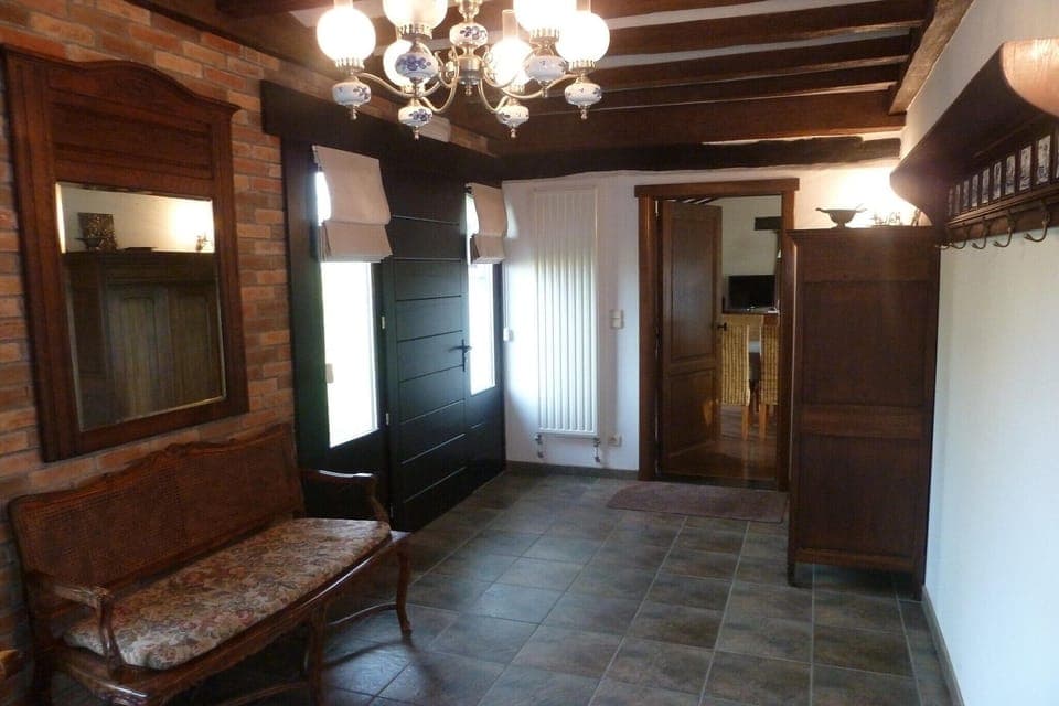 Entrance / Reception