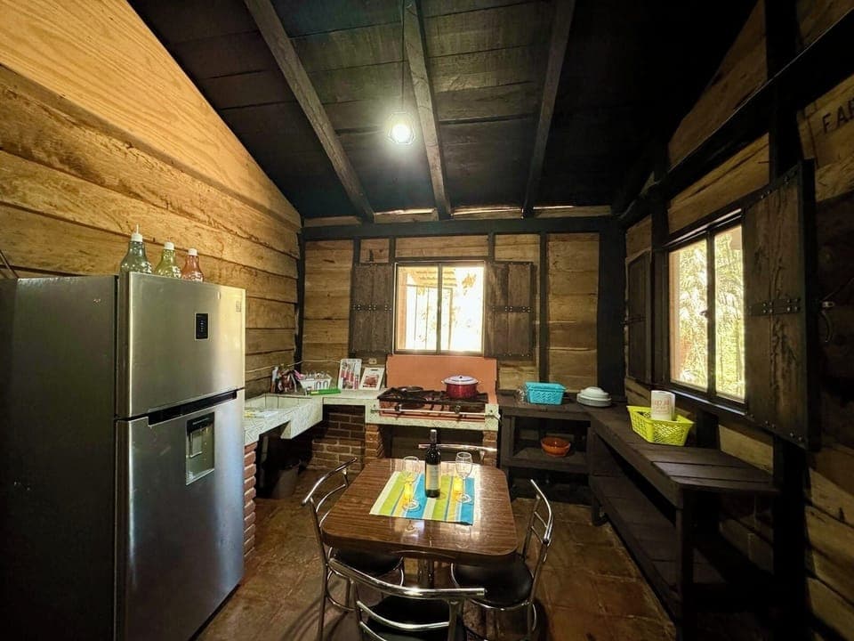 Family Cabin, Courtyard View | Private kitchen