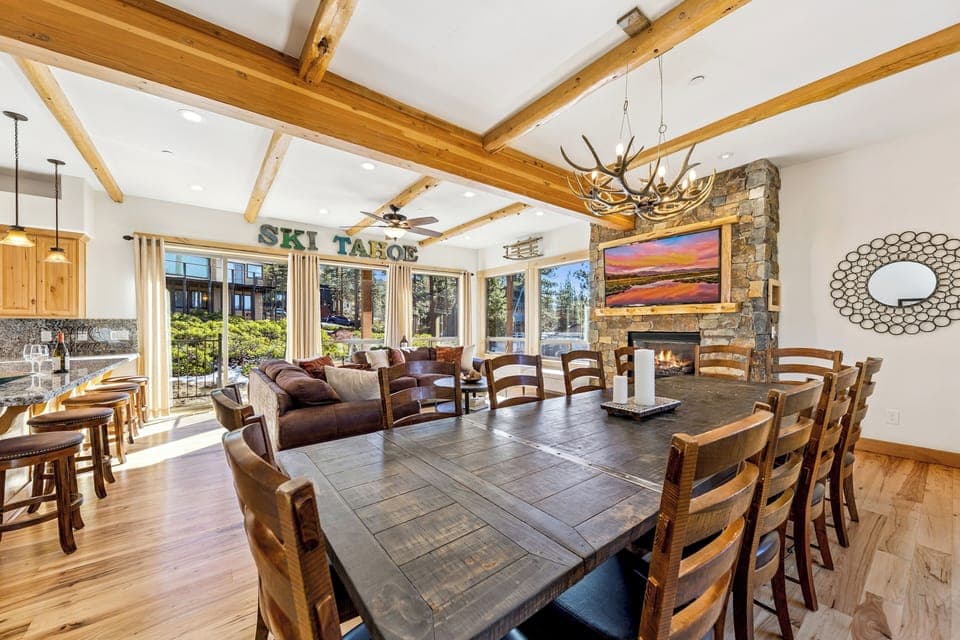 Enjoy breath taking views with every family meal