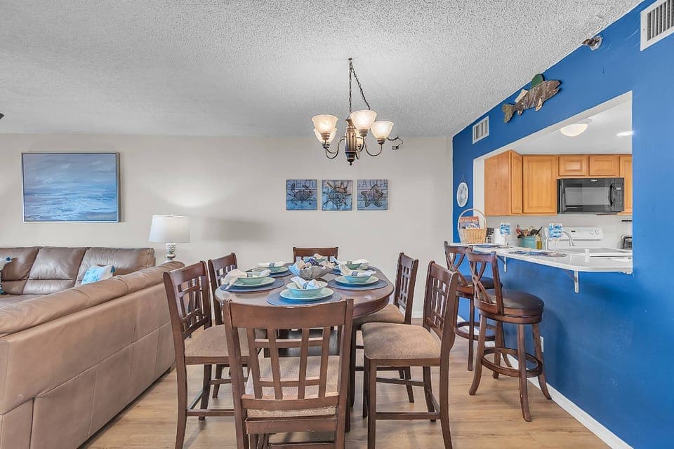 Dining area with extra breakfast bar seating