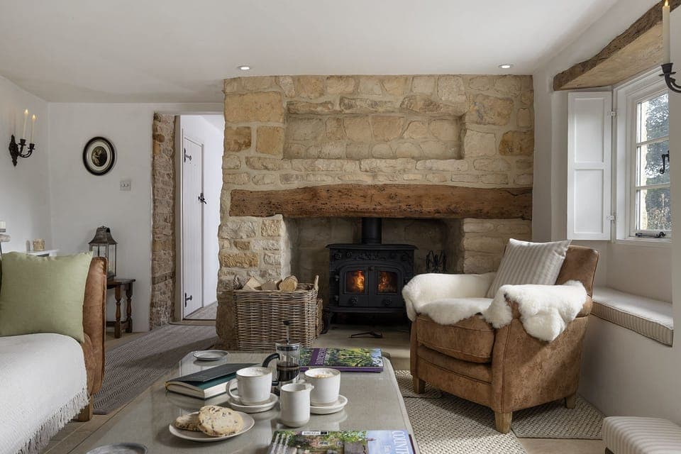 Honeysuckle Cottage - StayCotswold