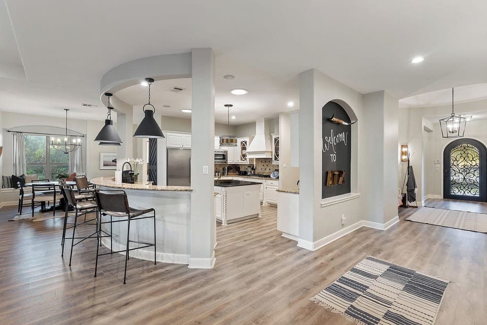Kitchen counter and entryway