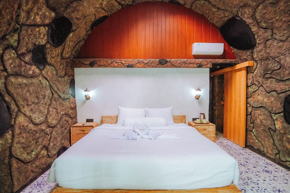 Superior Cottage, Garden View | Minibar, free WiFi, bed sheets