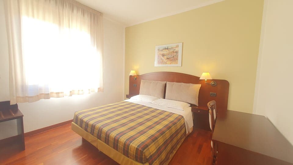 Classic Triple Room | Free WiFi