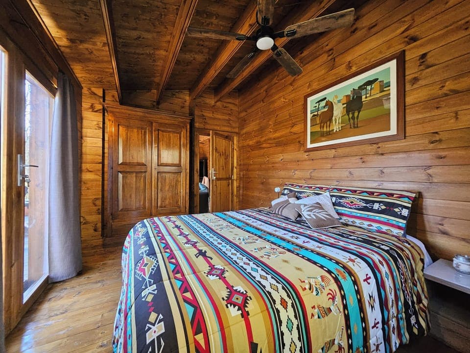 Blackout drapes, iron/ironing board, free WiFi, bed sheets