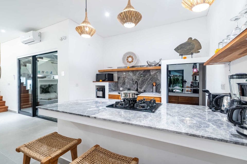 Basic Villa | Private kitchen | Fridge, microwave, stovetop, electric kettle