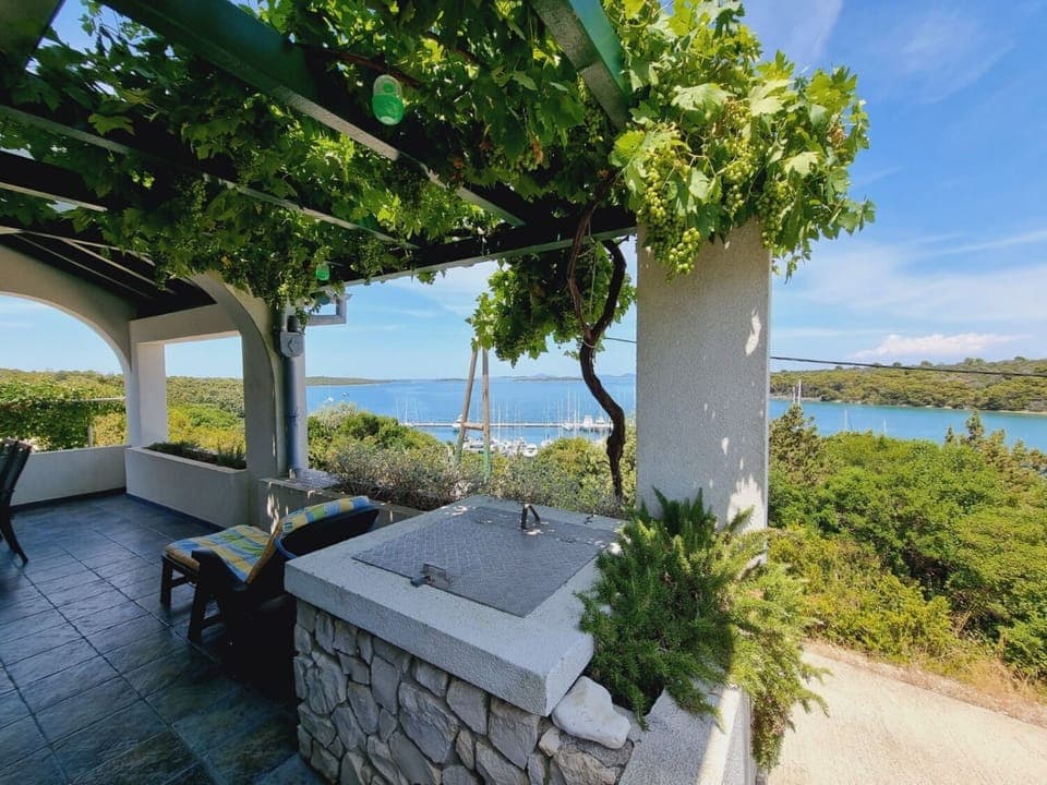 House | Terrace/patio
