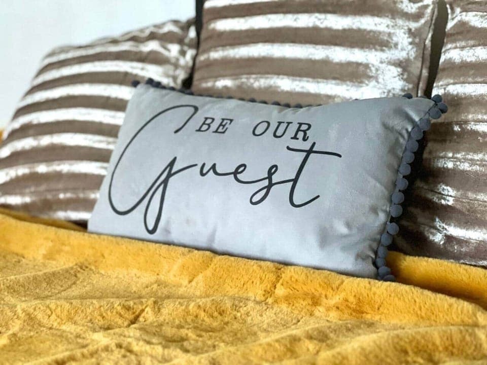 Indulge in ultimate comfort. Book your stay in this cozy haven!