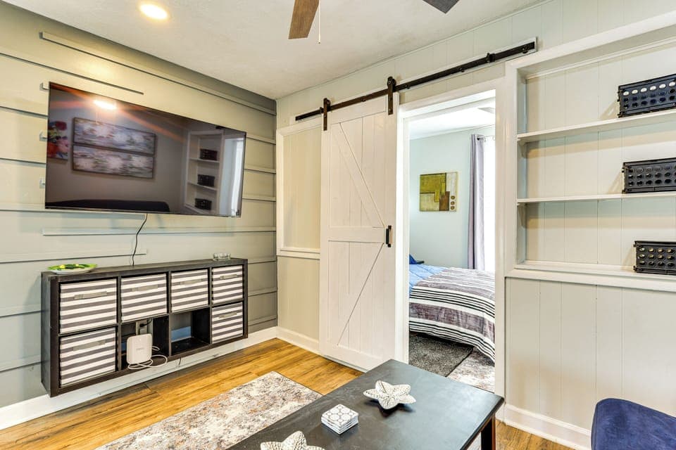 Apartment (1 Bedroom) | Interior