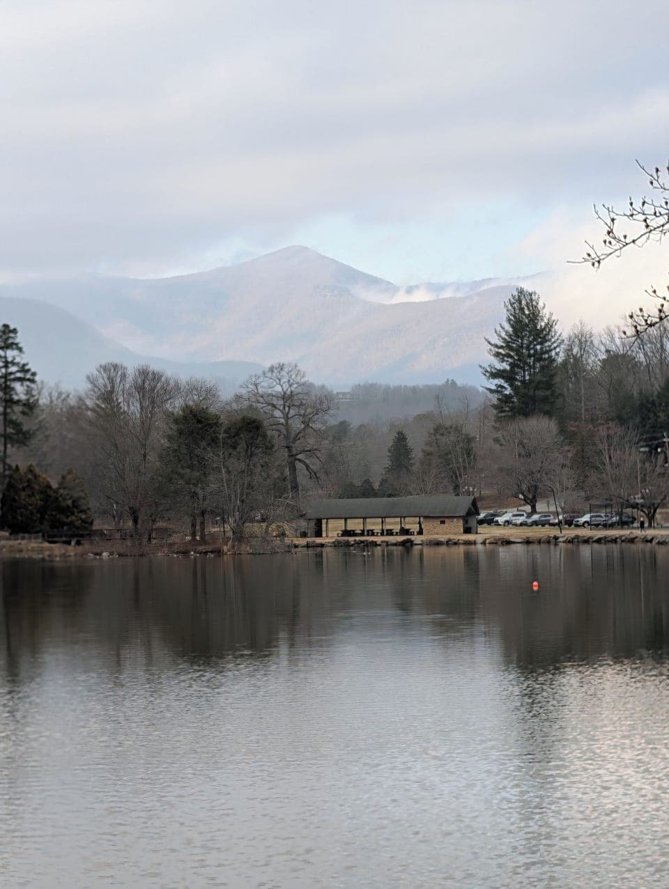 Lake Tomahawk, a 5m walk from the property. 