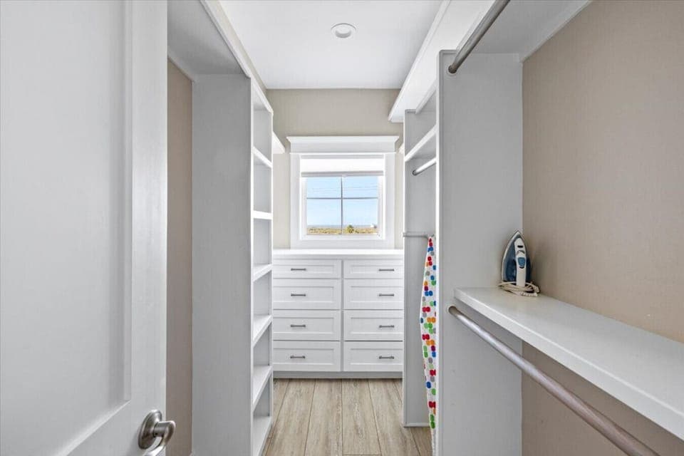 Ample space for your entire vacation wardrobe