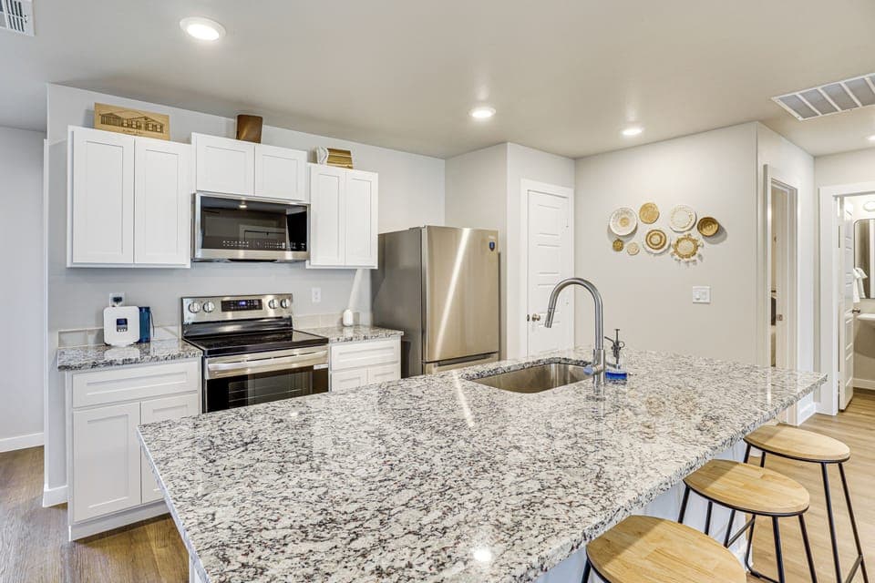 Kitchen | Cooking Basics | Keurig Coffee Maker | Microwave