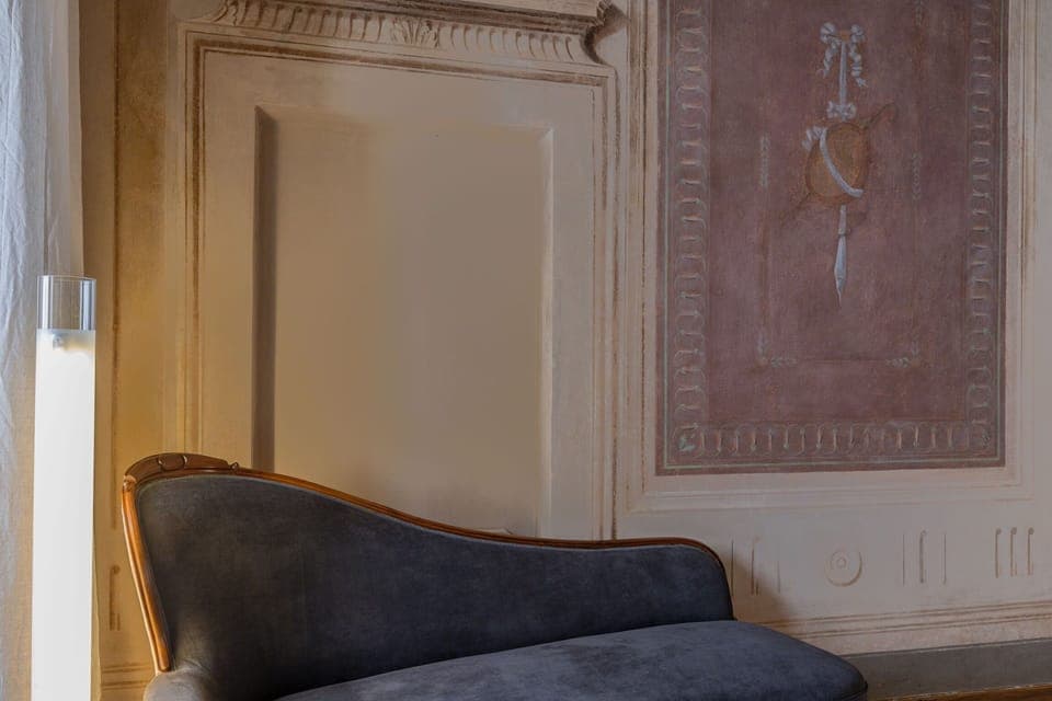 2 bedrooms, iron/ironing board, bed sheets