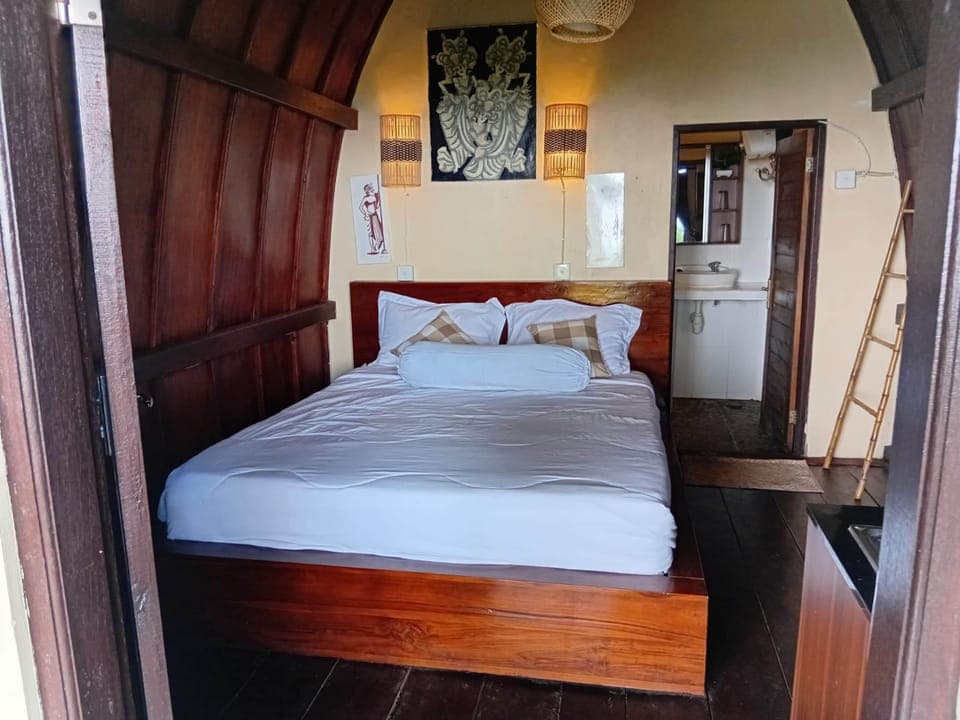 Deluxe Double Room | Bed sheets