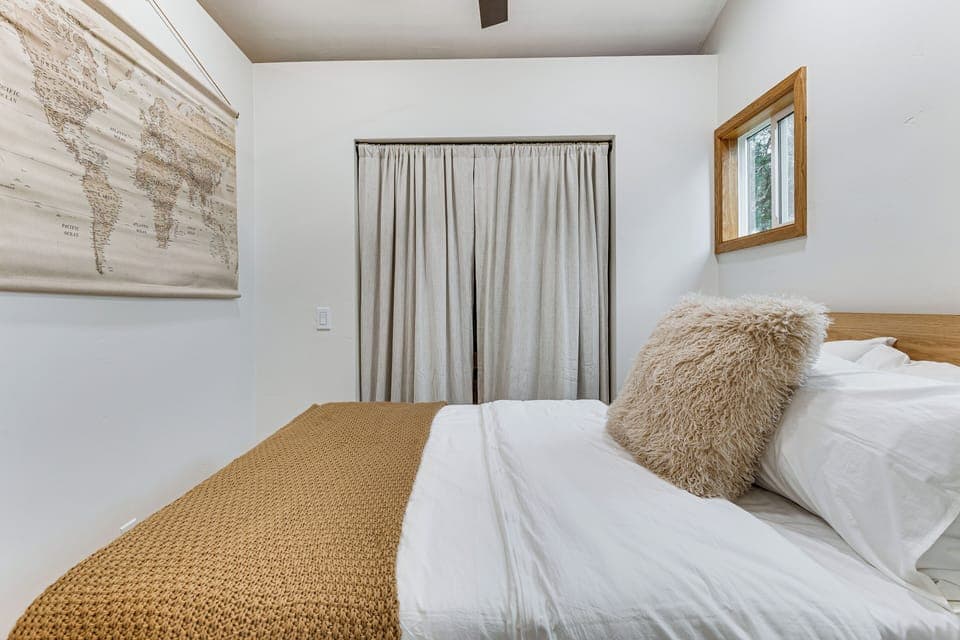 House (1 Bedroom) | Interior