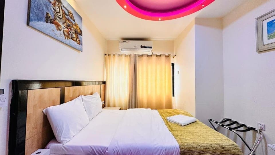 In-room safe, blackout drapes, soundproofing, iron/ironing board