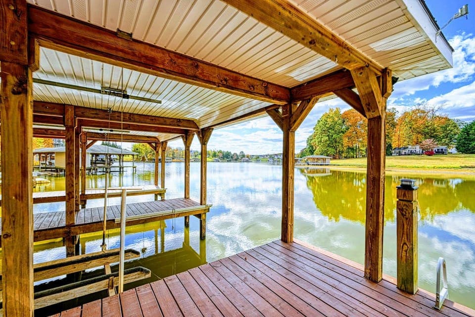 Dock your boat right at the property — no ramp, no marina, no waiting.