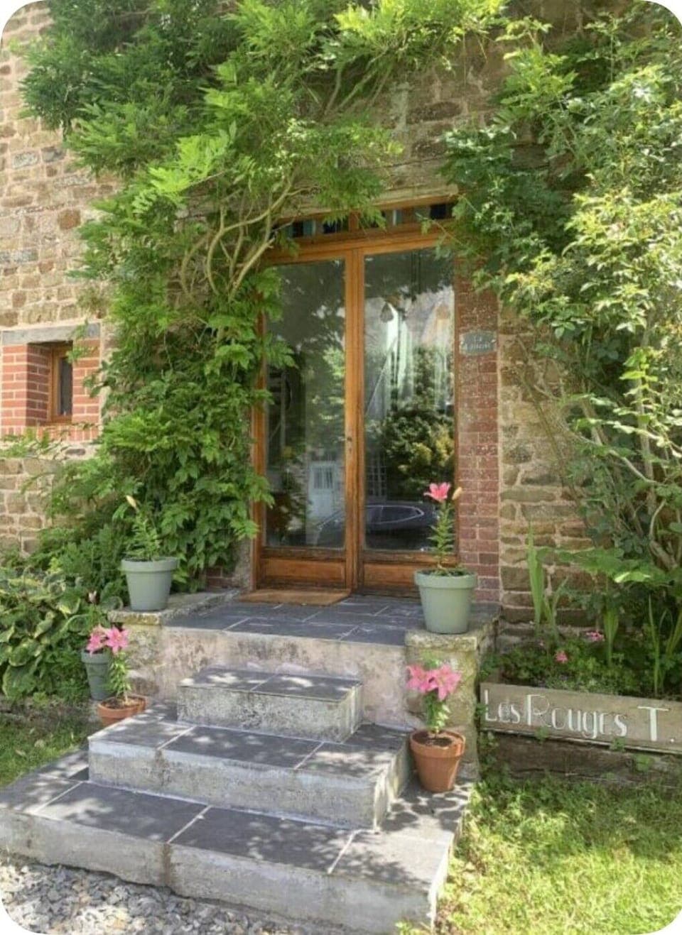 Deluxe House, Garden View | Front of property