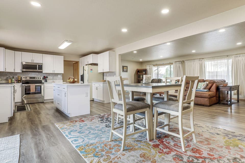 Pueblo West Vacation Rental | 3BR | 2.5BA | 4 Steps to Enter | 1,950 Sq Ft