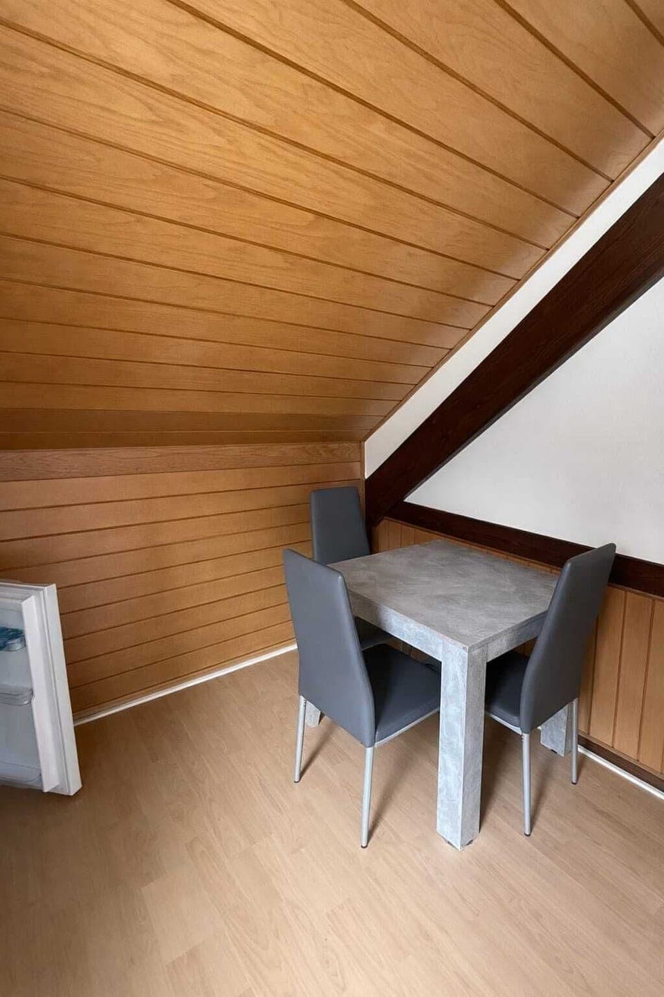 Comfort Apartment, City View | Dining