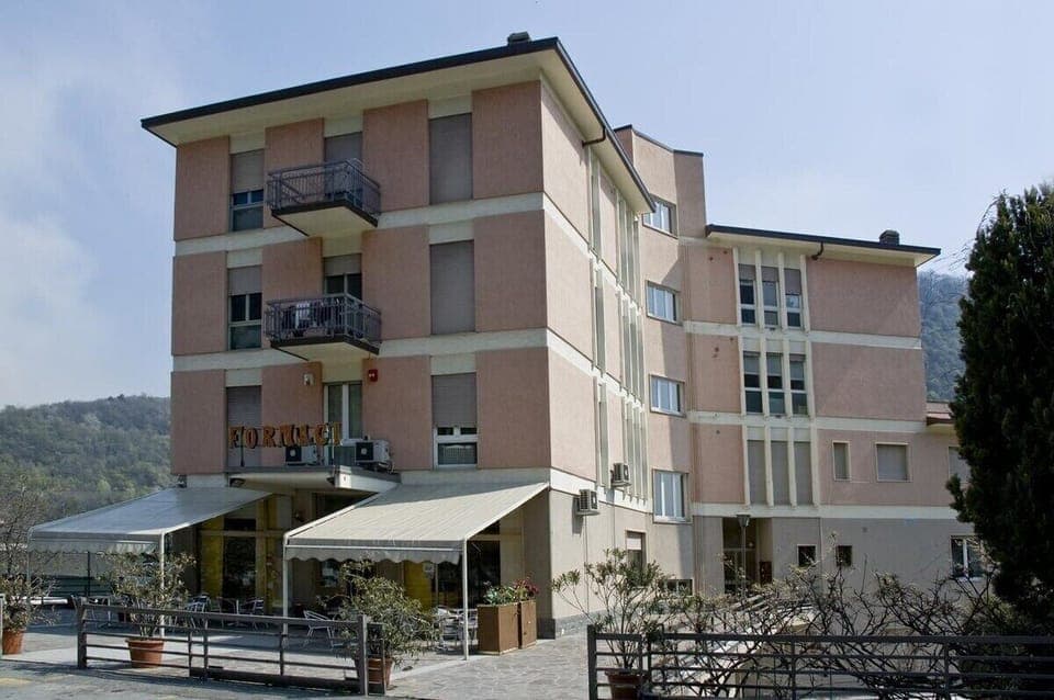 Room | Exterior