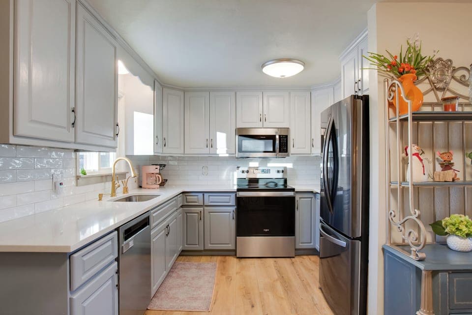 Kitchen | Dishwasher