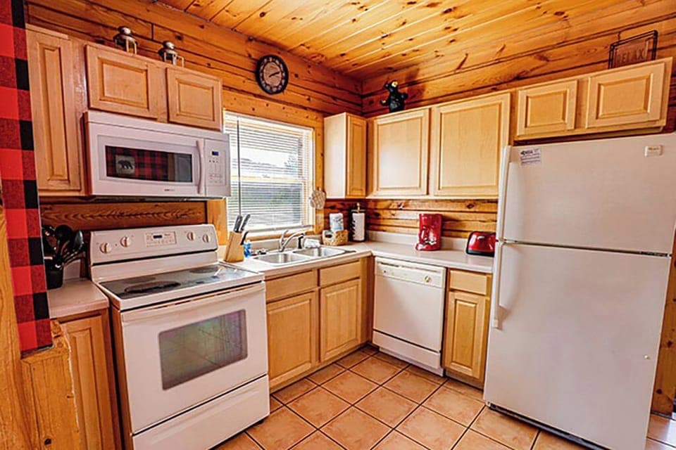 1218z4UYuK1VD0-20210506230040