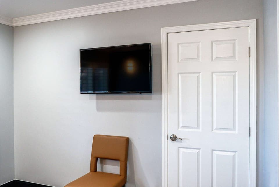 Suite, 1 King Bed with Sofa bed, Non Smoking | Egyptian cotton sheets, premium bedding, down comforters