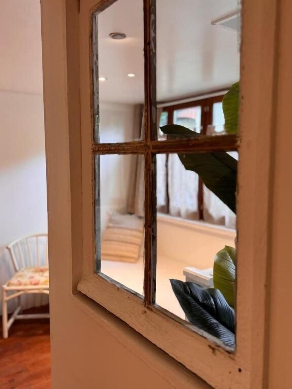 Double Room, Garden View | Interior