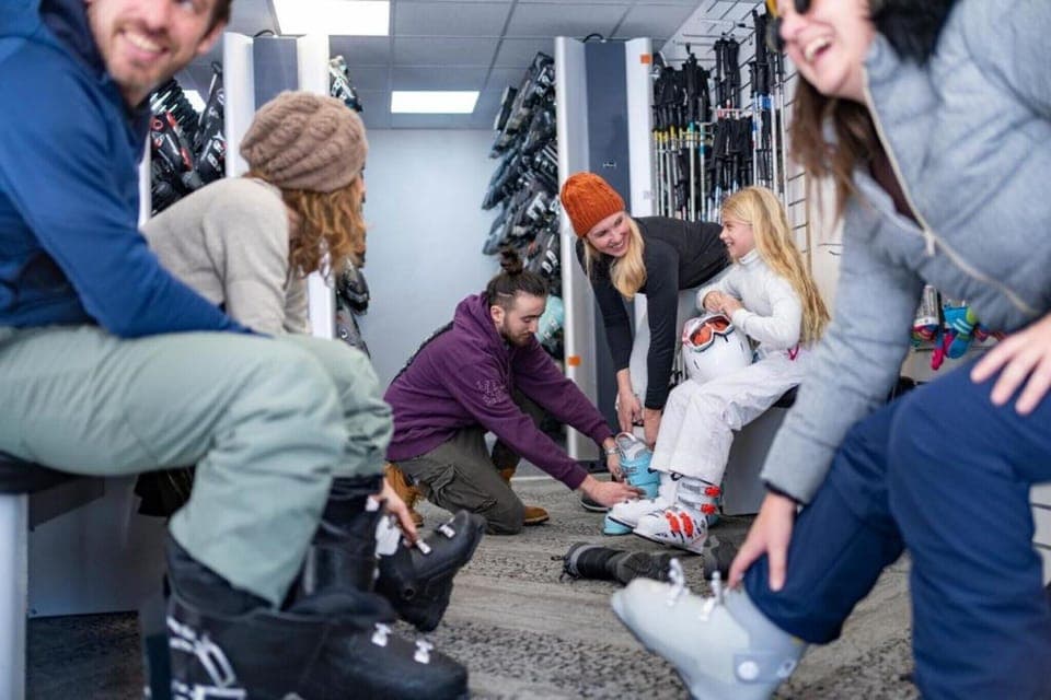 Surroundings [summer] (1-5 km)