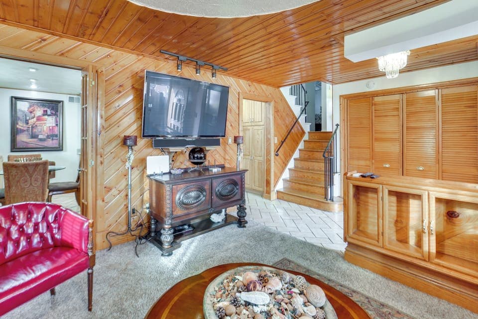 House (4 Bedrooms) | Interior