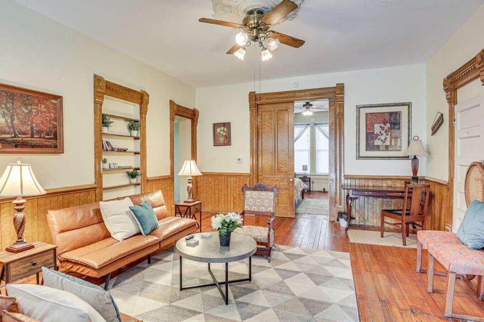 Living Room | Hardwood Floors & Bright Living Space