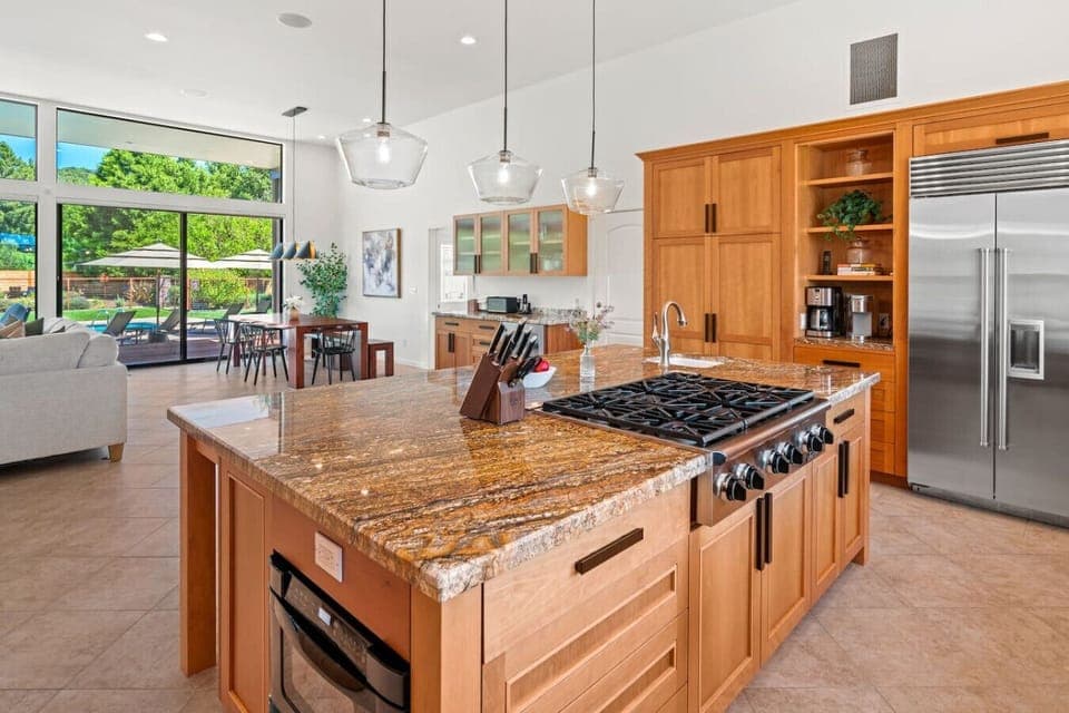 Private kitchen