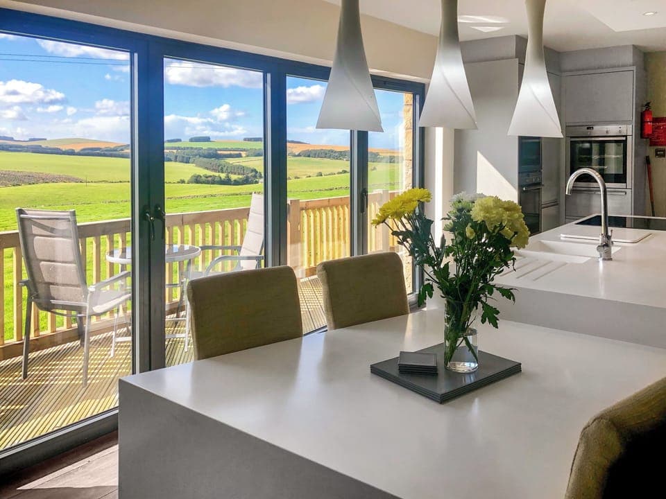 Open plan living space | Keppelgate, Heriot