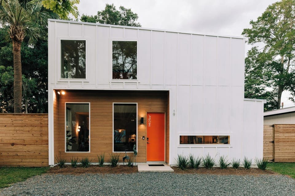 Exterior front of the home- Look out for the orange door of The Pearl!