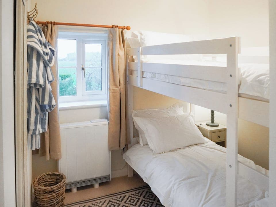 Bunk bedroom | Corbetts Lodge Cottage, Swaffham