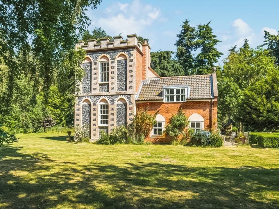 Exterior | Falconer&rsquo;s Lodge, High Ash