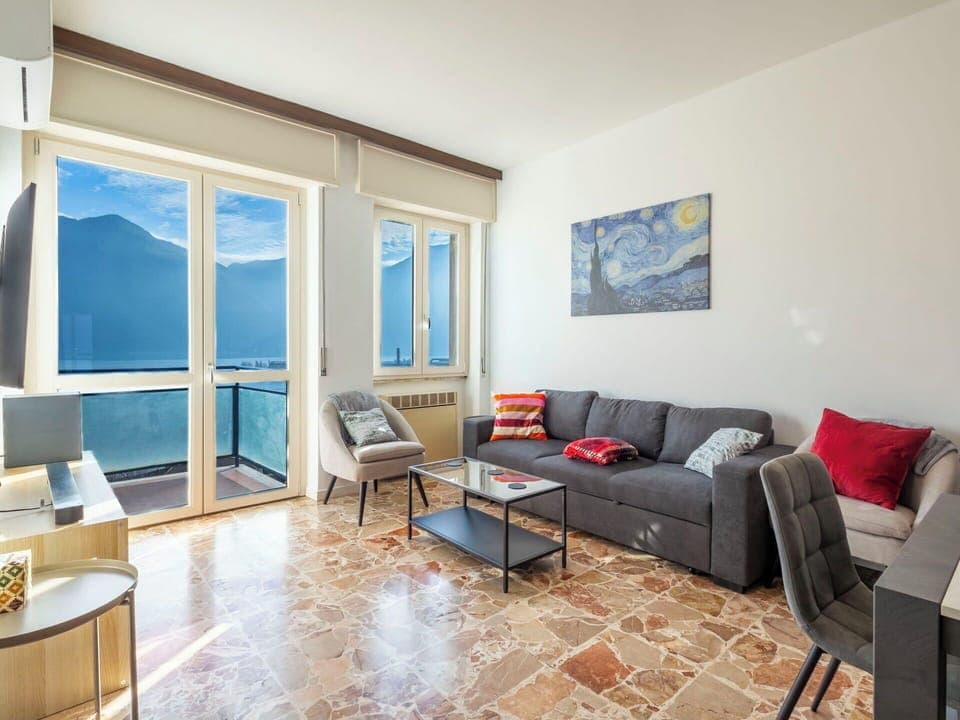 Flooring, Interior Design, Furniture, Floor, Couch, Room, Ceiling, Living Room, Apartment