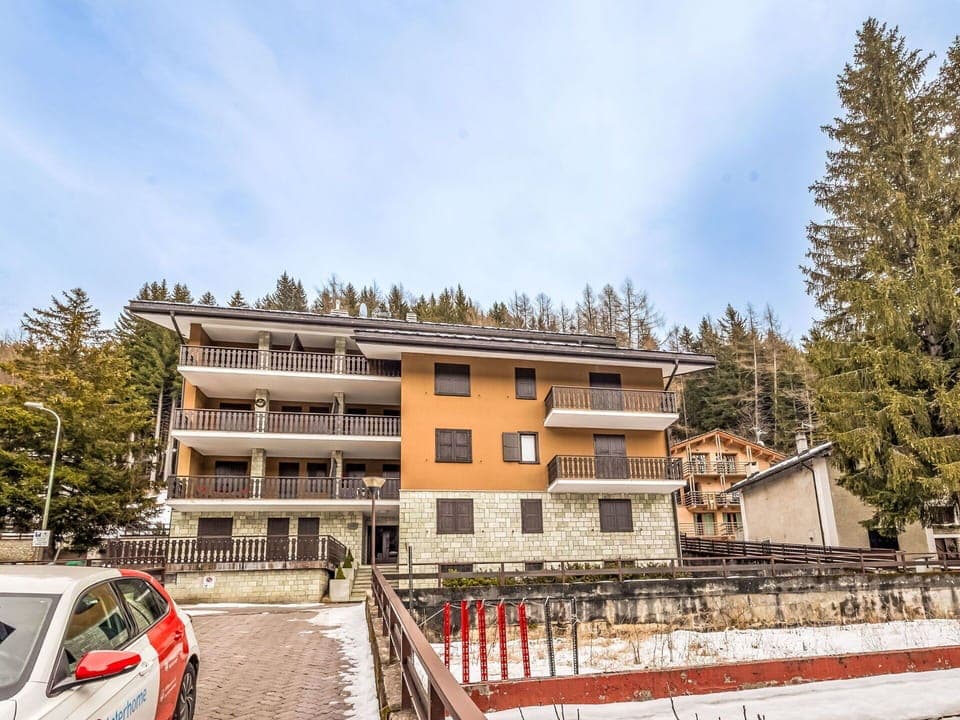 Building, Window, House, Residential Area, Home, Apartment, Balcony, Larch, Hotel