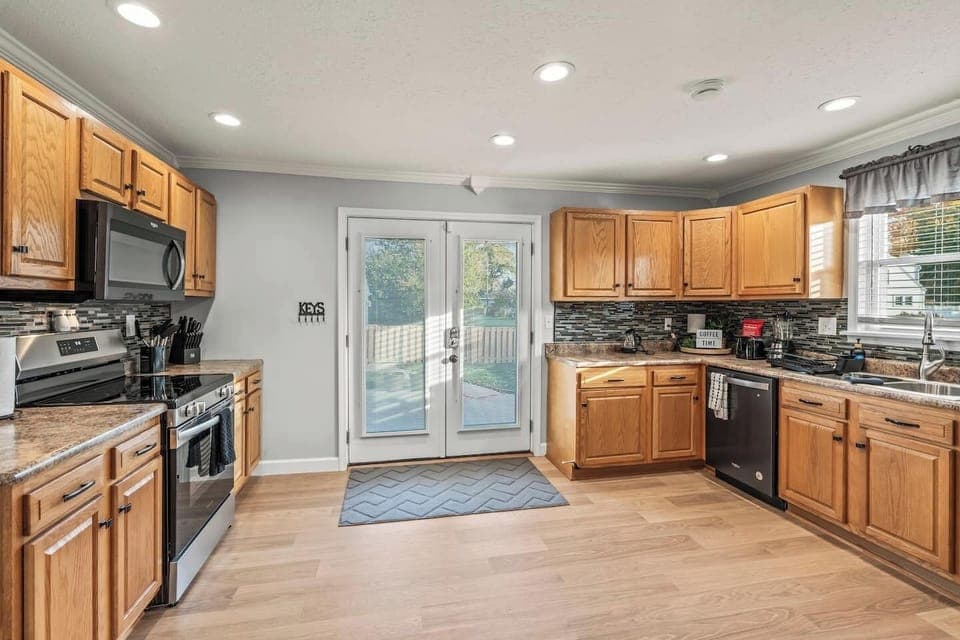 Feel at home in the kitchen with everything you need to cook—from pots and pans to spices, oil, and cooking tools—perfect for family dinners or long stays.  