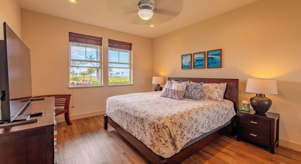 Bedroom. Interior and views may vary based on location and availability.