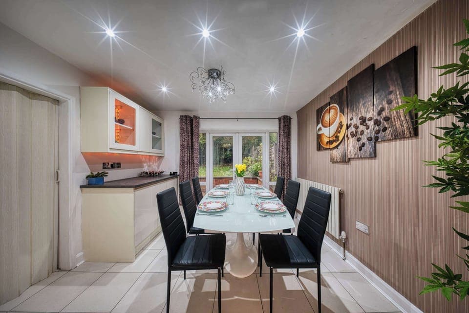 Dining Room: Elegant space with modern decor, perfect for delightful meals and good company!