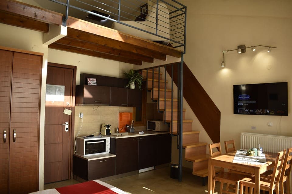 Design Studio, Sea View | Private kitchen | Fridge, microwave, stovetop, espresso maker