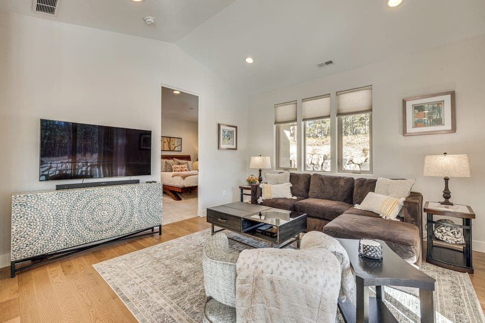 Colorado Springs Vacation Rental | 1BR | 1.5BA | 1,020 Sq Ft | Step-Free Access
