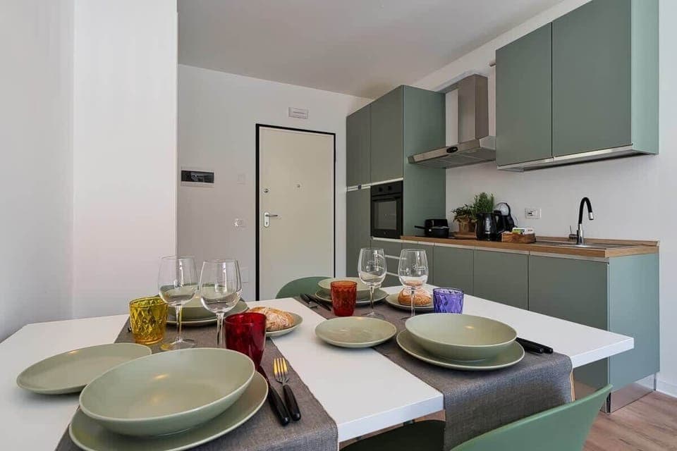 Cucina completamente attrezzata