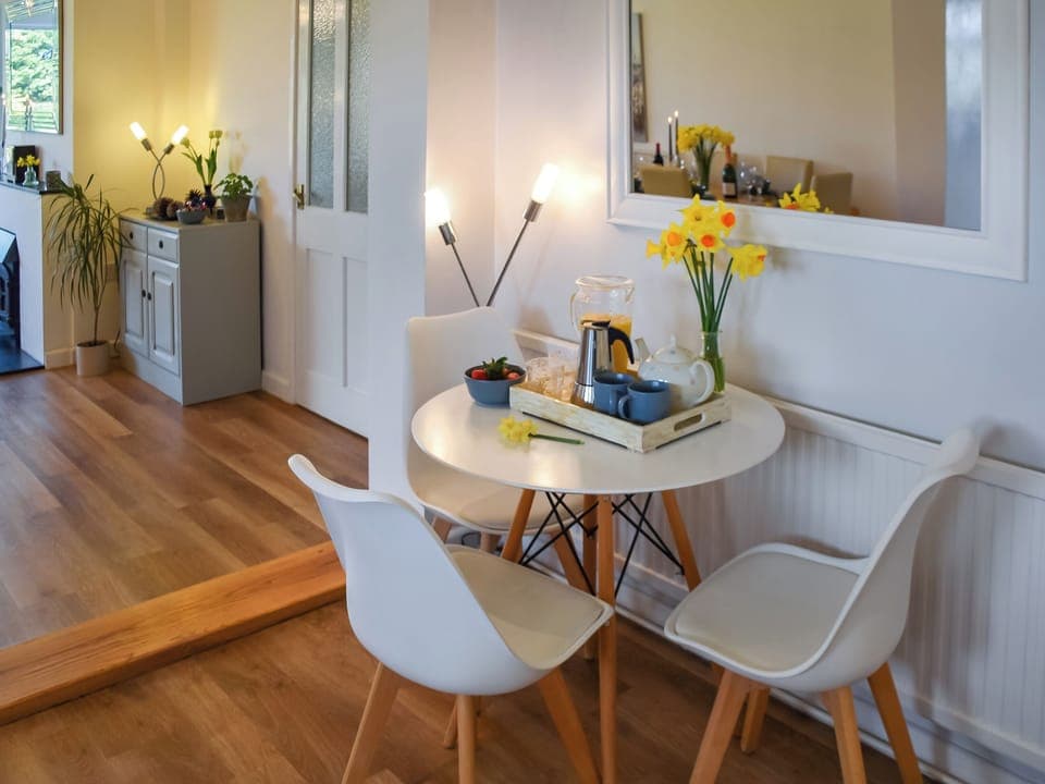 Open plan living space | Larks Rise, Weston Longville