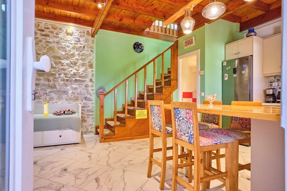 Bougainvillea Escape Cottage Interior