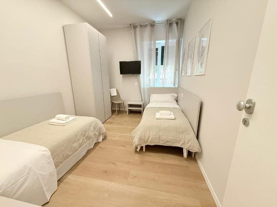 Deluxe Twin Room | Free WiFi